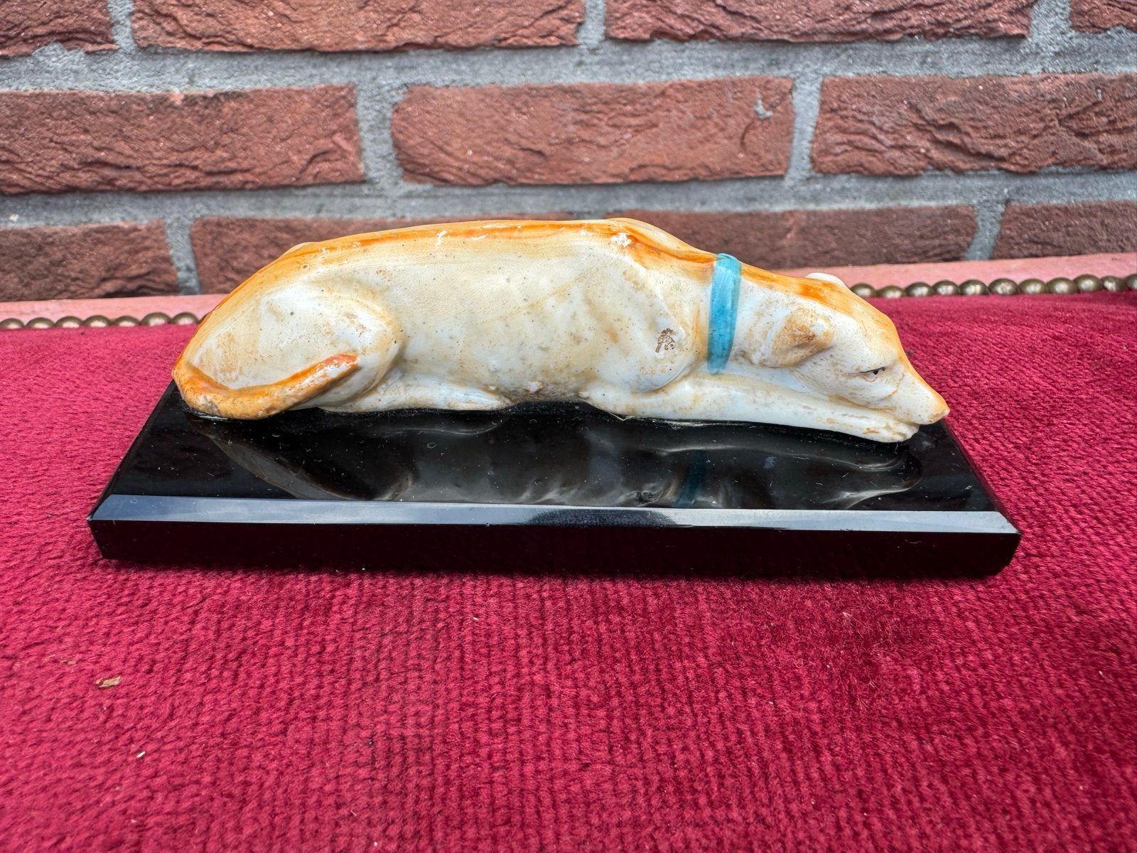 Art Deco Porseleinen Hazewindhond op Marmeren Voetje, Antiek en Kunst, Ophalen of Verzenden