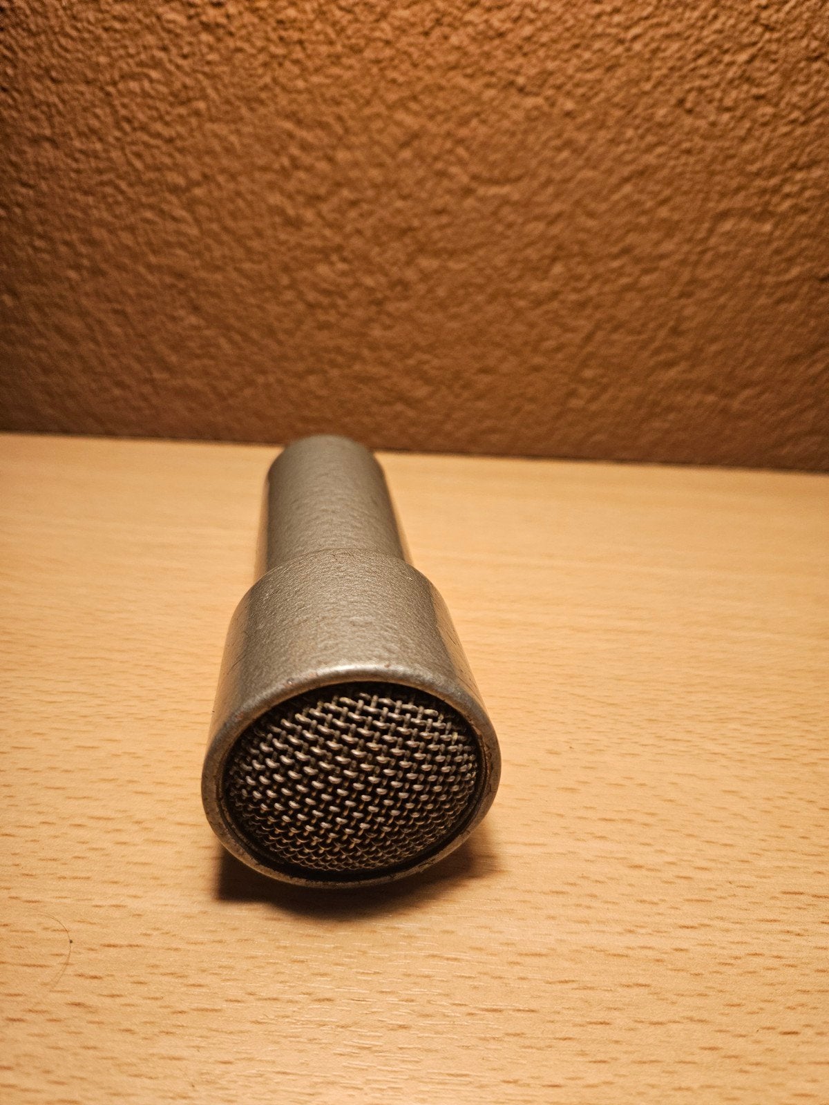 Vintage microfoon, mogelijk een instrumentmicrofoon, Muziek en Instrumenten, Microfoons, Gebruikt, Instrumentmicrofoon, Ophalen of Verzenden