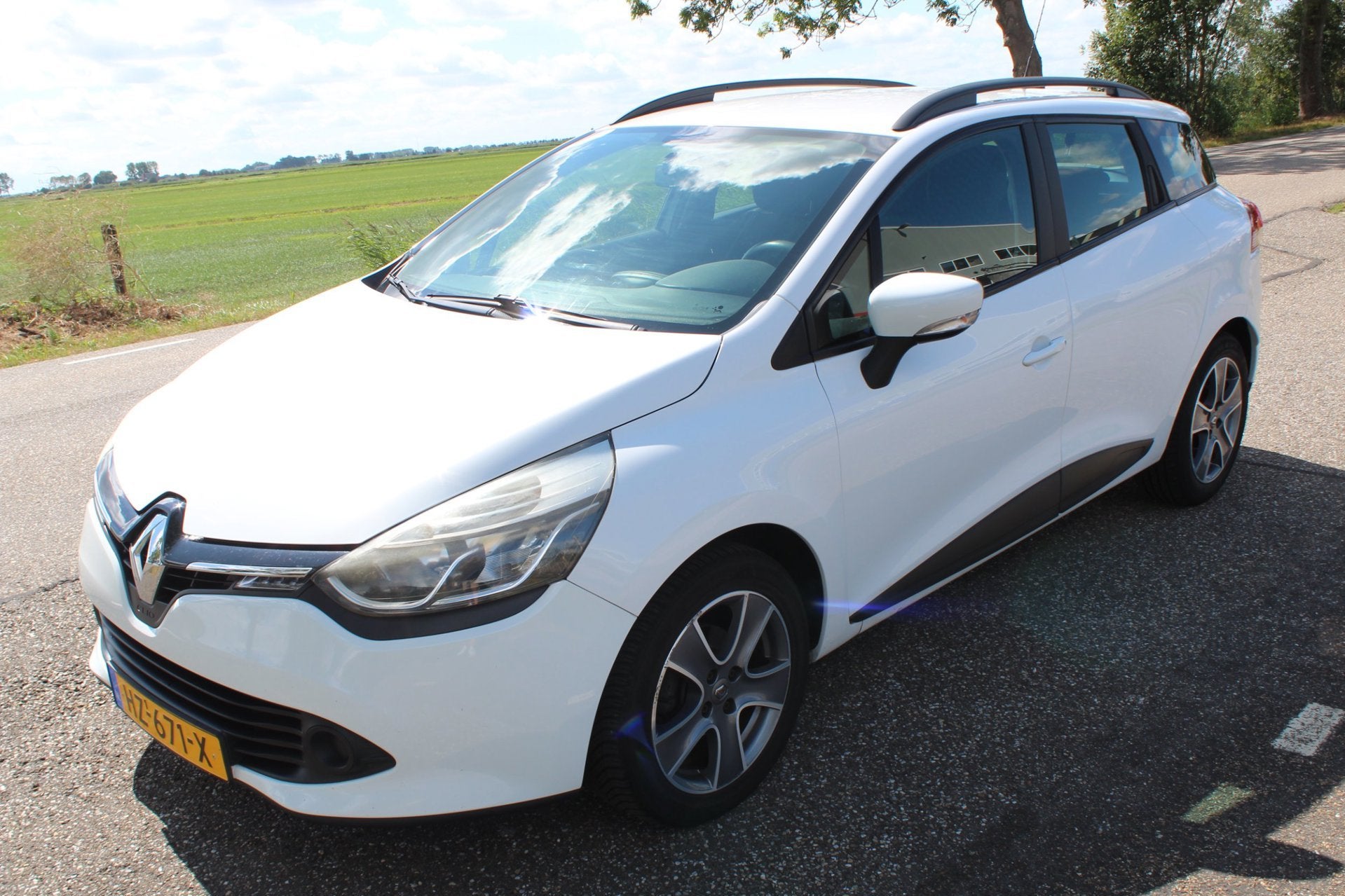 Renault Clio Estate 0.9 TCe Expression, Voorwielaandrijving, 898 cc, Stof, Gebruikt