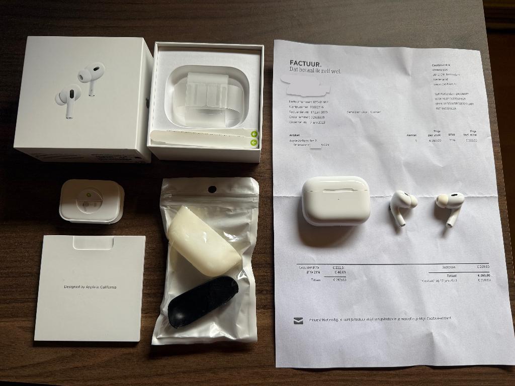 AirPods pro 2 origineel met bon, Telecommunicatie, Mobiele telefoons | Oordopjes, Ophalen of Verzenden, Zo goed als nieuw, In gehoorgang (in-ear)