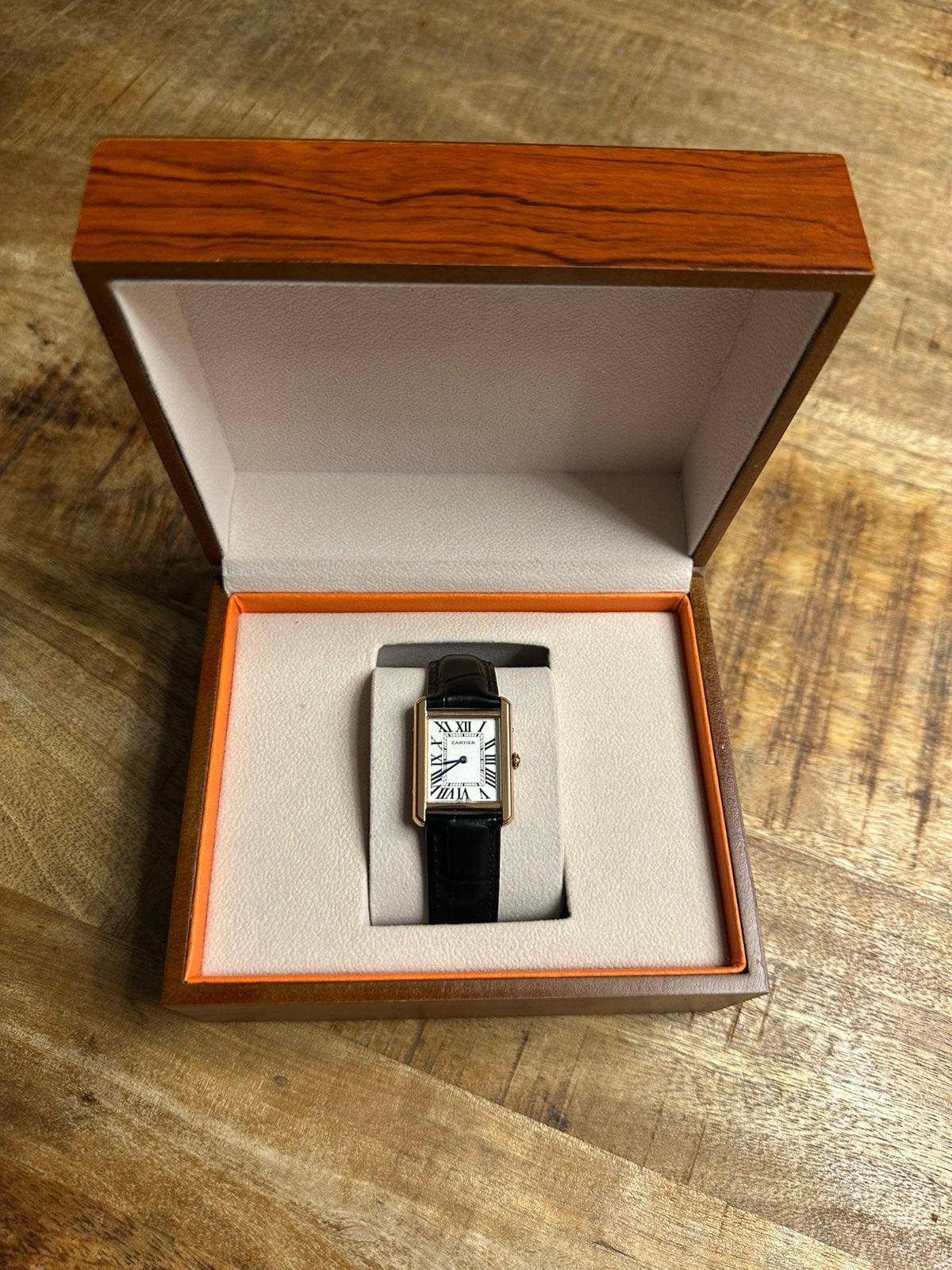 Cartier Tank Louis rosé quartz, Overige merken, Leer, Polshorloge, Ophalen of Verzenden