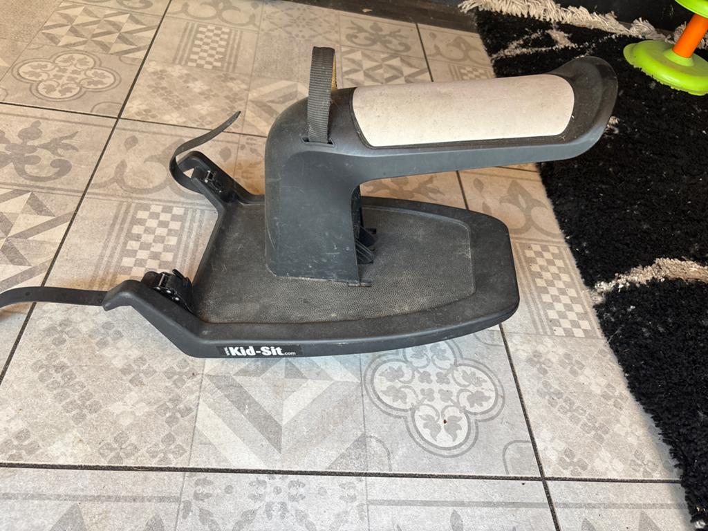 Kid-Sit meerijdplankje met zitje, Fietsen en Brommers, Fietsaccessoires | Fietsstoeltjes, Ophalen, Gebruikt