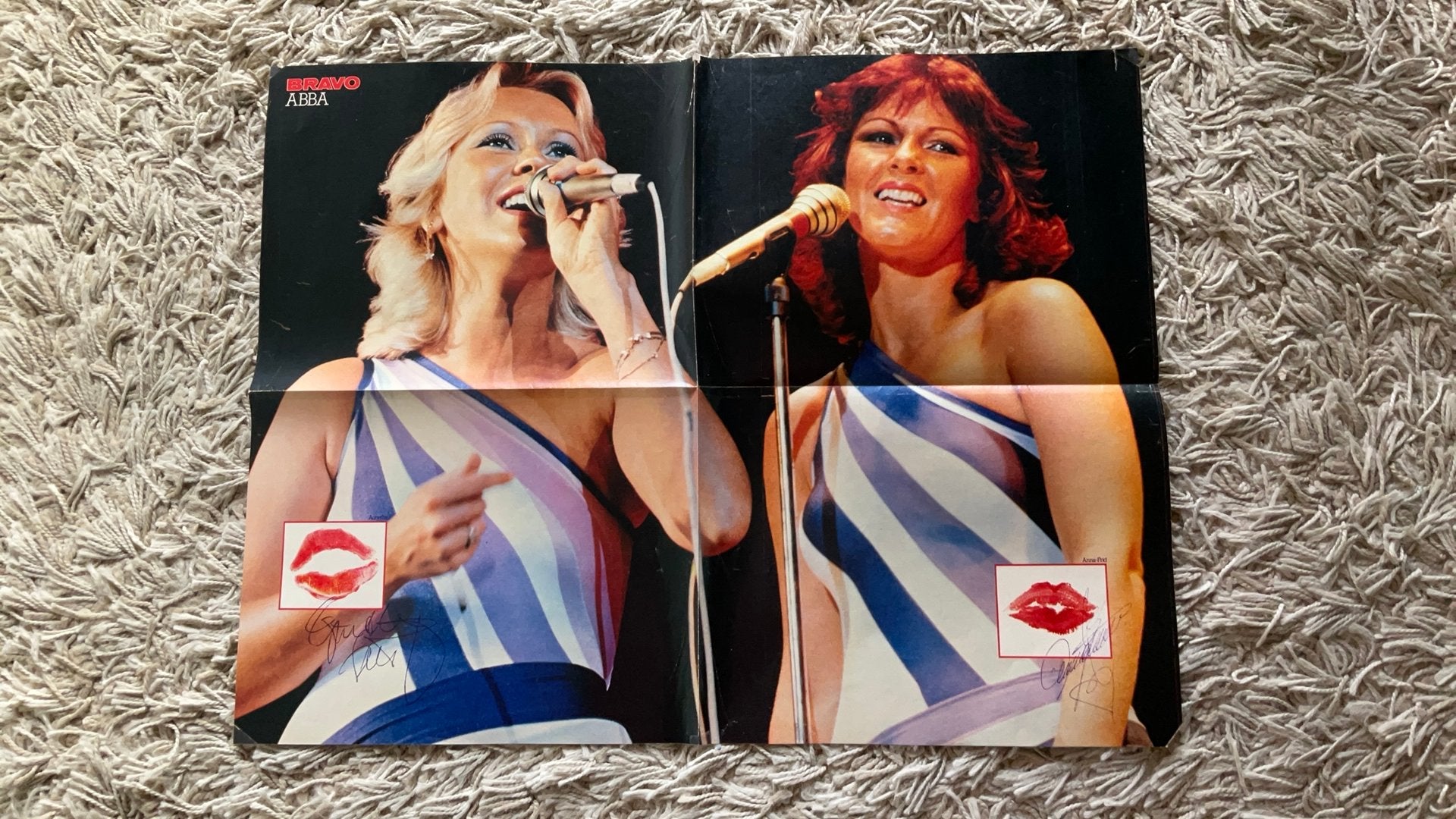 Leuke Poster ABBA’s Agnetha En Frida Uit De Duitse Bravo., Ophalen of Verzenden, Gebruikt, Poster, Artwork of Schilderij