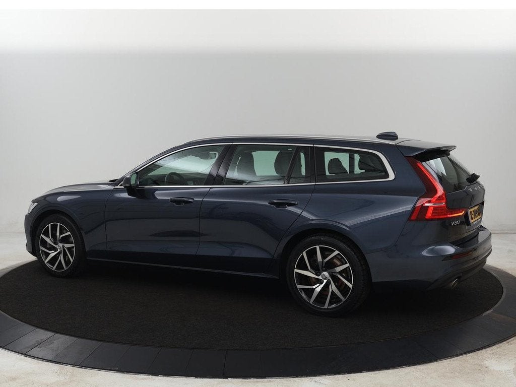 Volvo V60 2.0 T5 Inscription | Head-Up | 360 Camera | Leder, 15 km/l, Euro 6, 4 cilinders, 1969 cc
