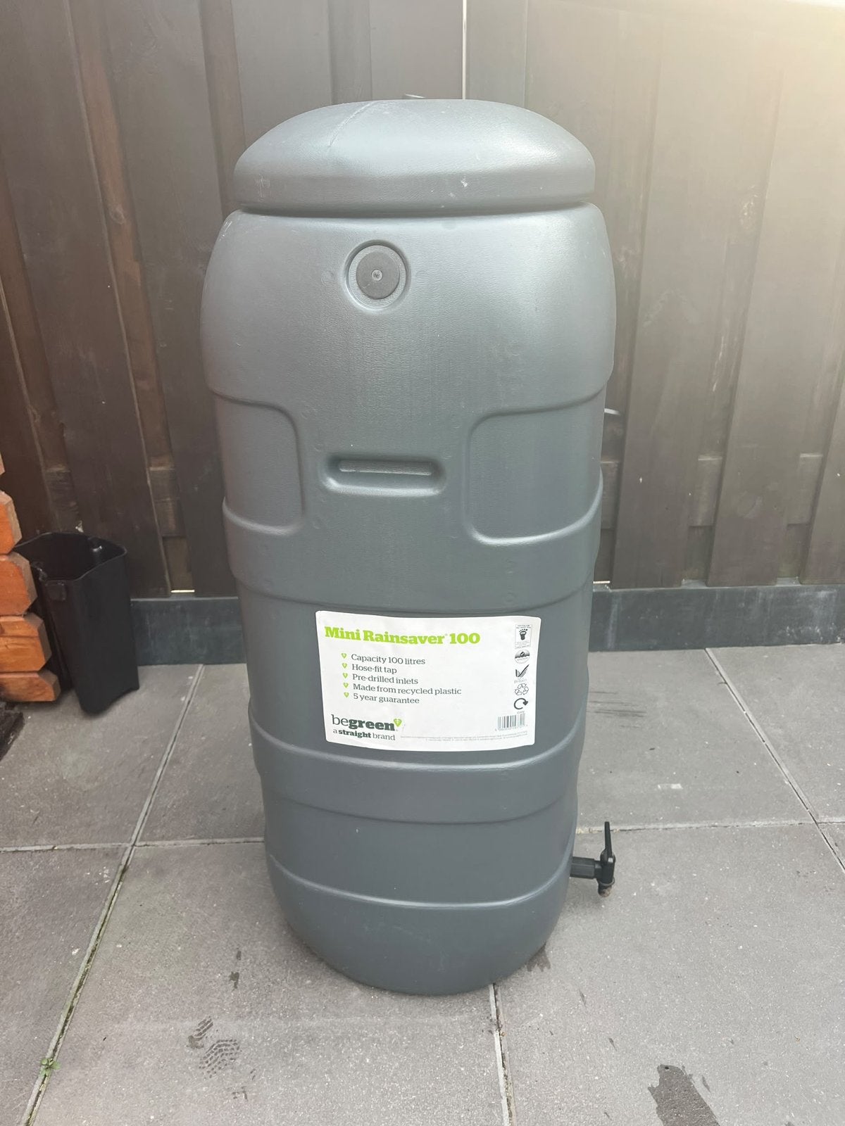 Regenton Mini Rainsaver 100 liter met kraantje, Tuin en Terras, Ophalen, Kunststof, Gebruikt, Met kraantje