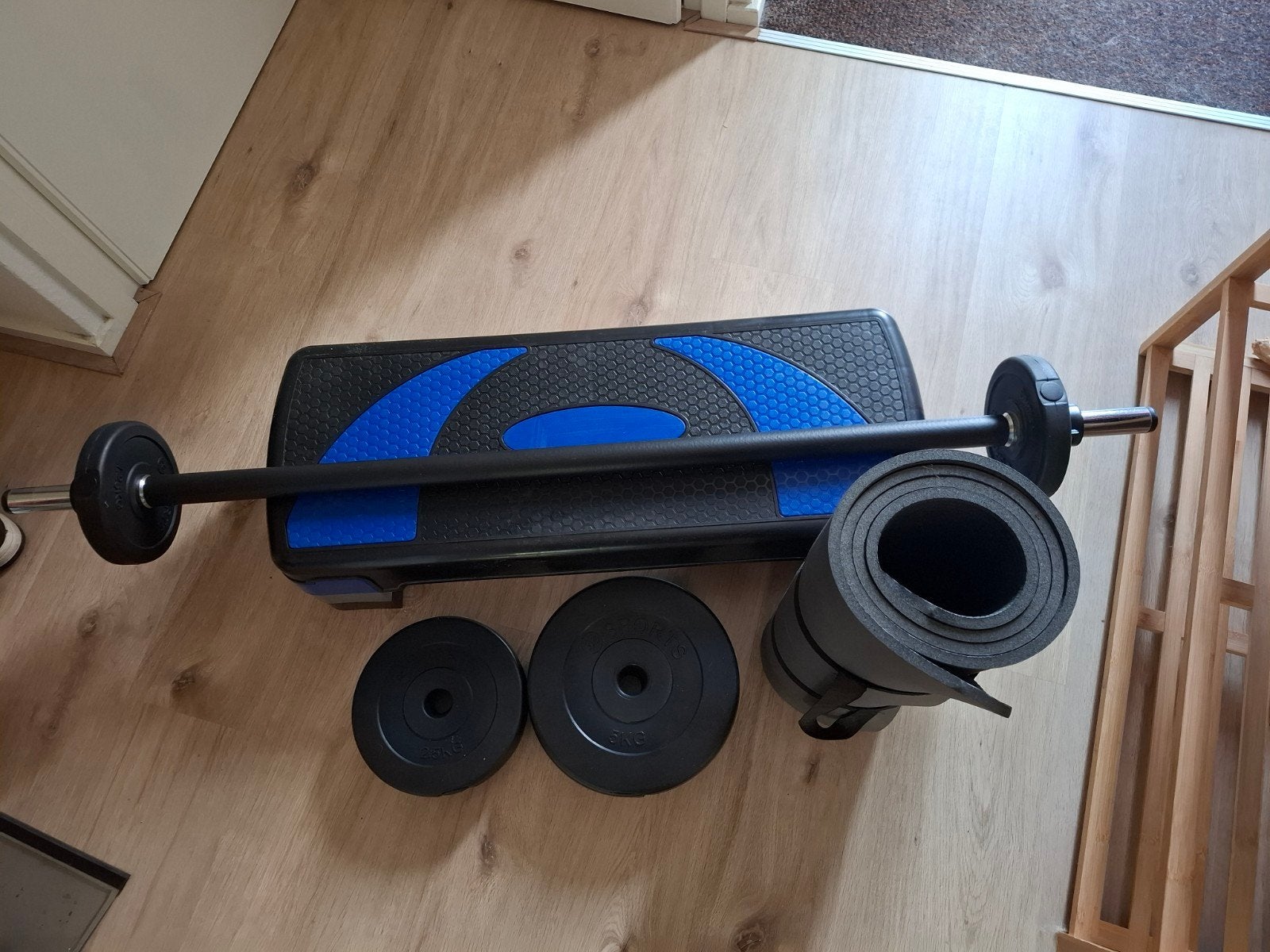 Complete fitness set: halterstang, gewichten, stepbank, mat, Ophalen, Gebruikt, Benen, Halterstangen