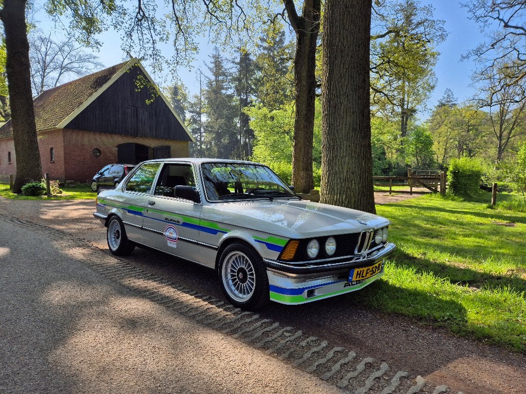 BMW 323i C1 Alpina, Auto's, Achterwielaandrijving, Zwart, 143 pk, 2315 cc