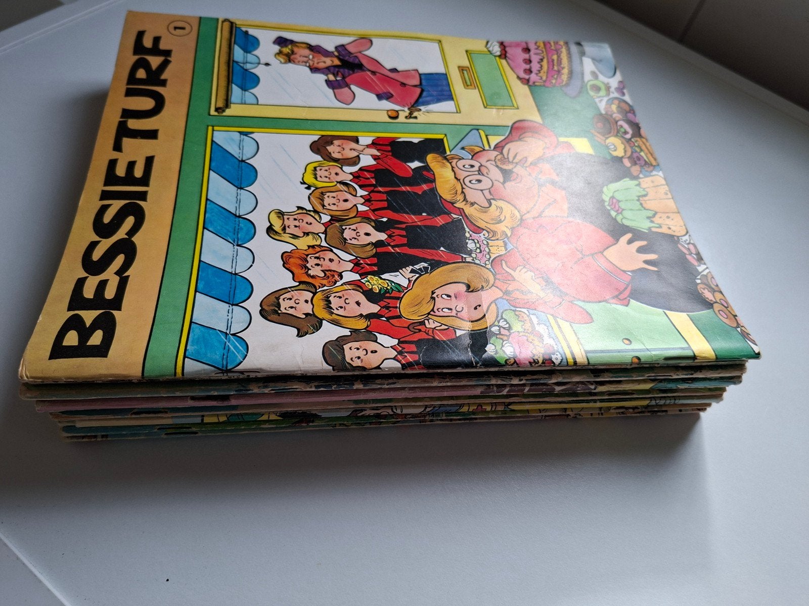 Bessie Turf  1 tm 7 en Billie Turf  8 tm 10, Meerdere stripboeken, Ophalen of Verzenden, Gelezen