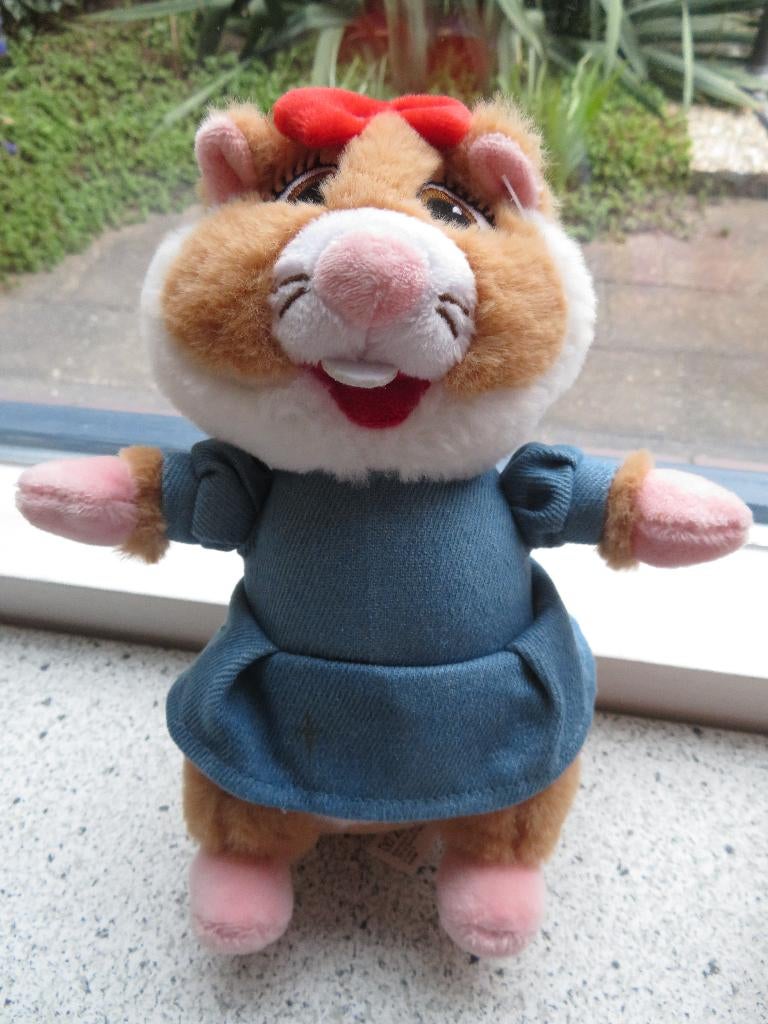Hamster meisje van AH Albert Heijn in jurk met rood strikje, Overige karakters, Overige typen, Ophalen of Verzenden, Zo goed als nieuw