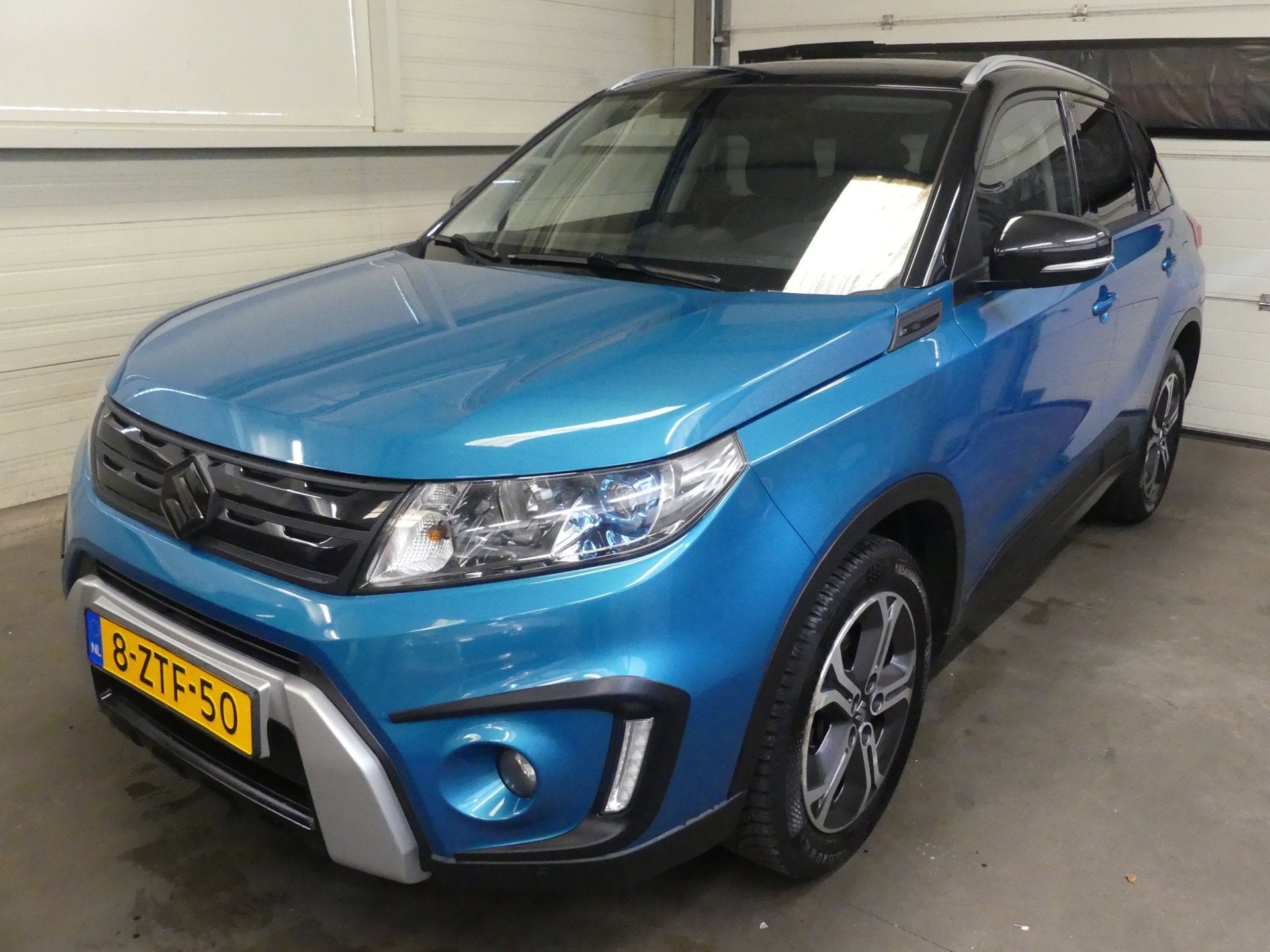 Suzuki Vitara 1.6 High Executive - Cruise control - Trekhaak, Auto's, Voorwielaandrijving, 4 cilinders, 400 kg, Origineel Nederlands