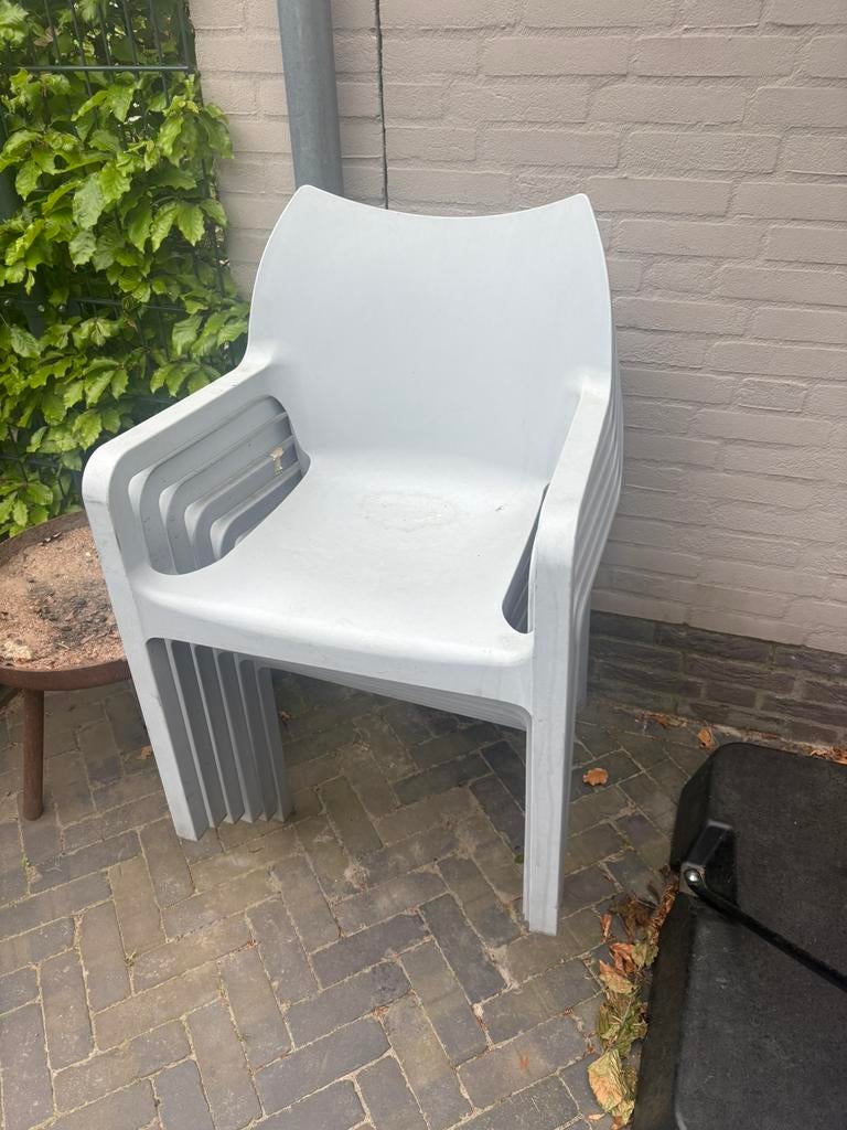 Te koop stoel Diva kunstof, Ophalen, Zo goed als nieuw, Kunststof