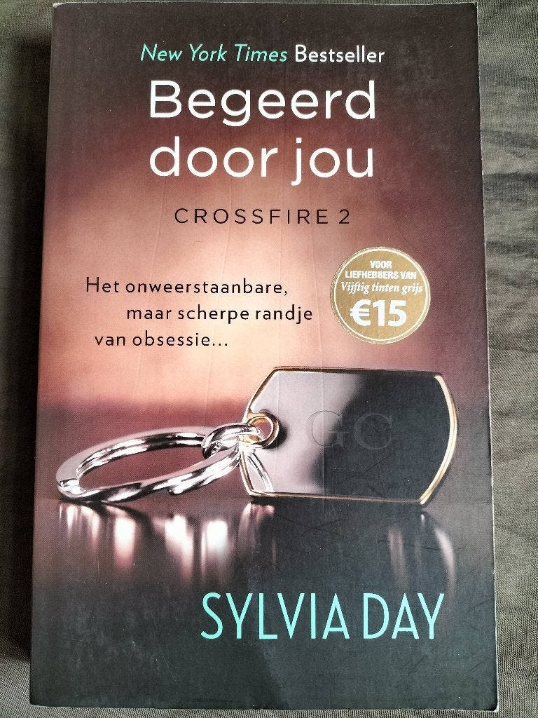 Sylvia Day - Begeerd door jou / Crossfire 2, Boeken, Romans, Ophalen of Verzenden, Zo goed als nieuw