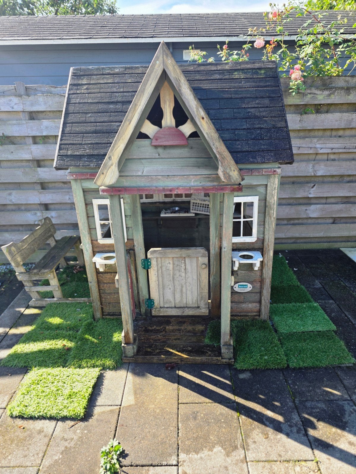 Houten Speelhuisje Victorian Inn voor Buiten, Ophalen, Gebruikt, Hout
