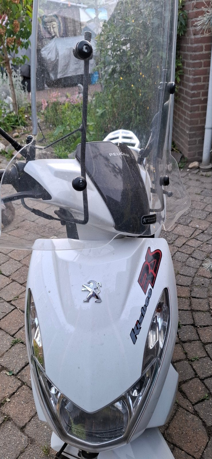 Peugeot Kisbee scooter met cpl motor revisie gehad, Ophalen of Verzenden, Gebruikt, Overige modellen