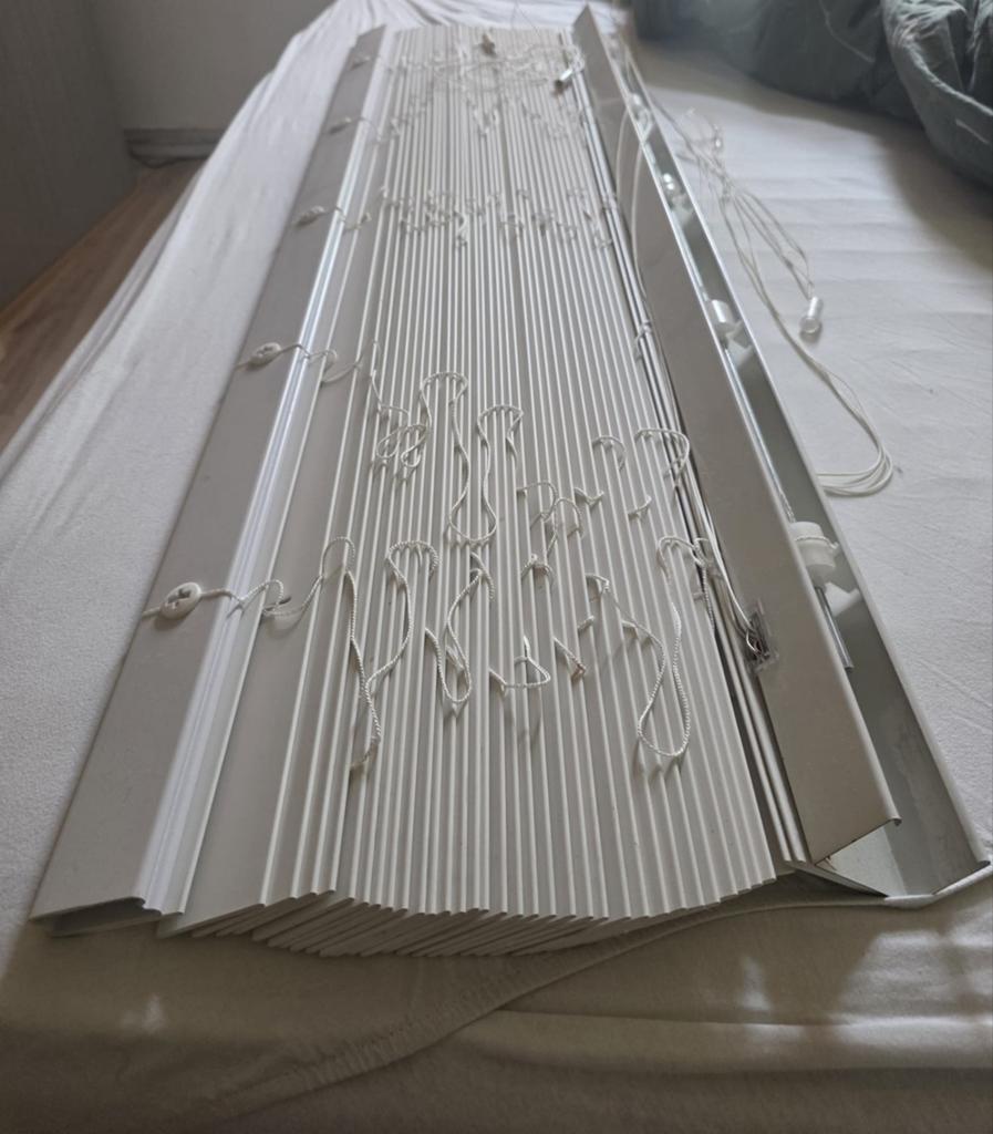Mooie Witte Luxaflex, Ophalen, 100 tot 150 cm, 150 tot 200 cm