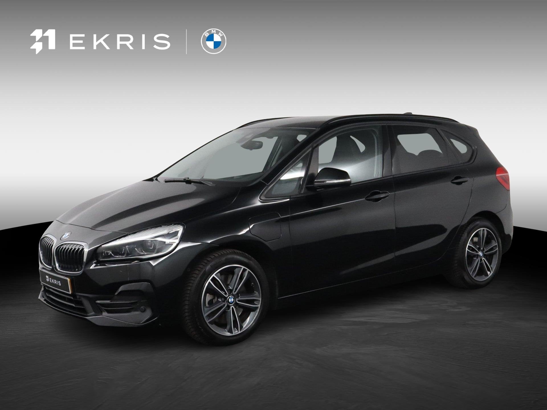 BMW 2-serie Active Tourer 225xe iPerformance | SOH 80% | Cru, Stof, Gebruikt, 1650 kg, Zwart