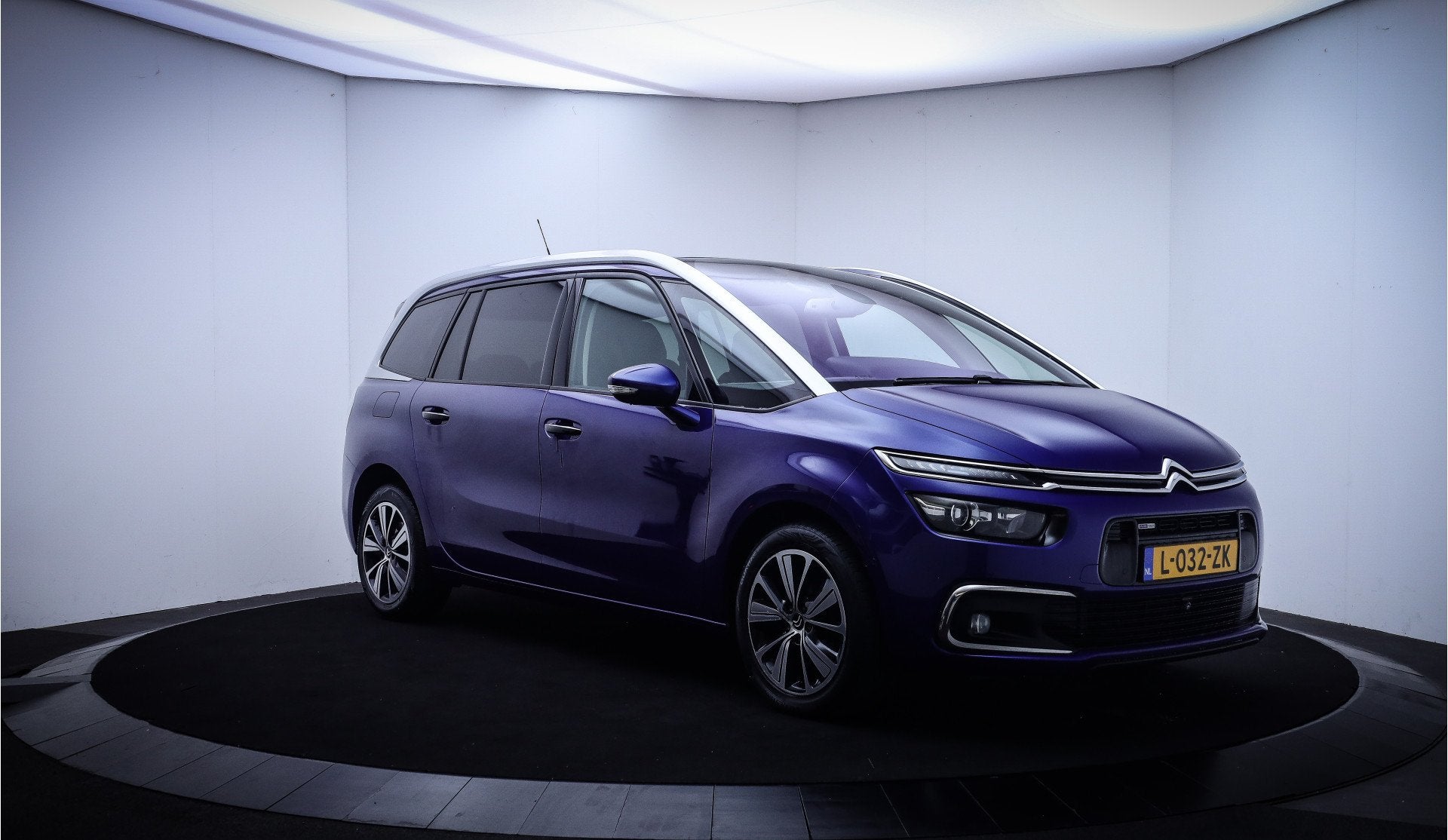 Citroën Grand C4 Picasso 1.2T Aut. 7Pers Shine FULL LED | 3, Auto's, Citroën, 1350 kg, Gebruikt, 1199 cc, Blauw