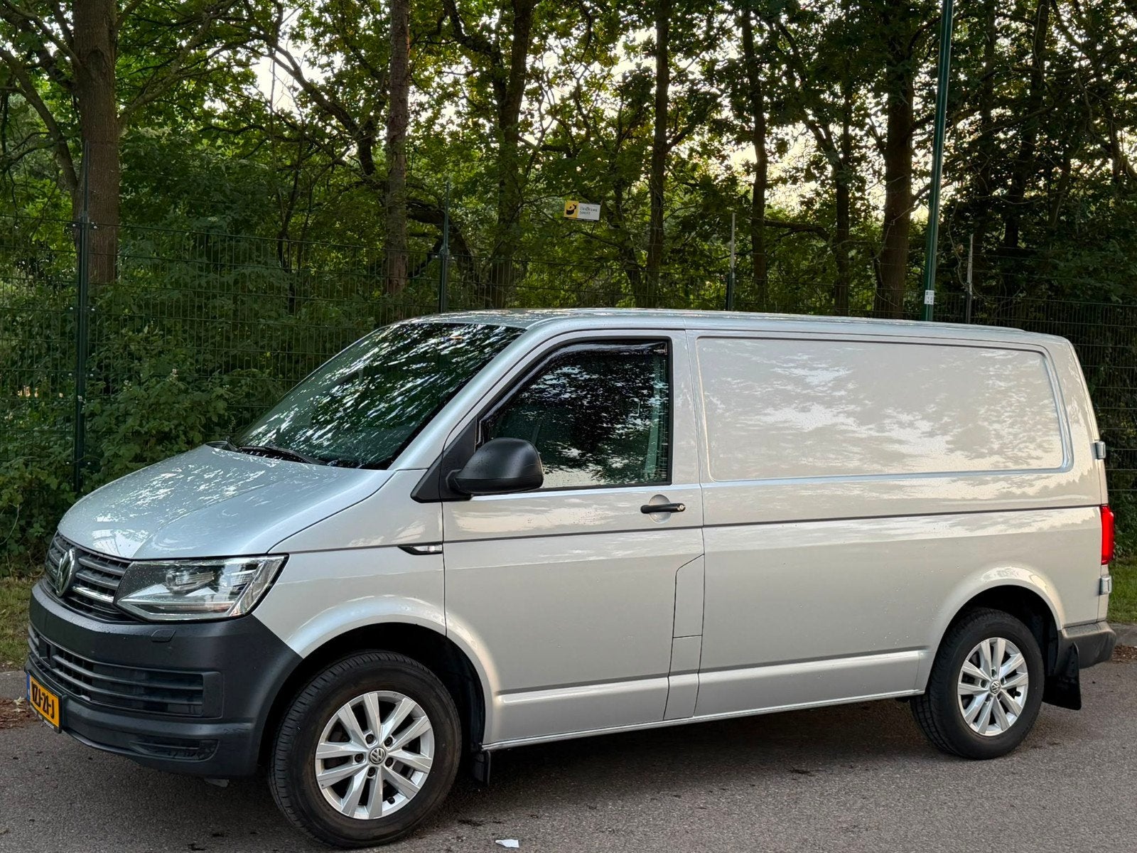 Volkswagen Transporter 2.0 TDI 150PK DSG STANDKACHEL STOELVW, Euro 6, 4 cilinders, USB, Volkswagen