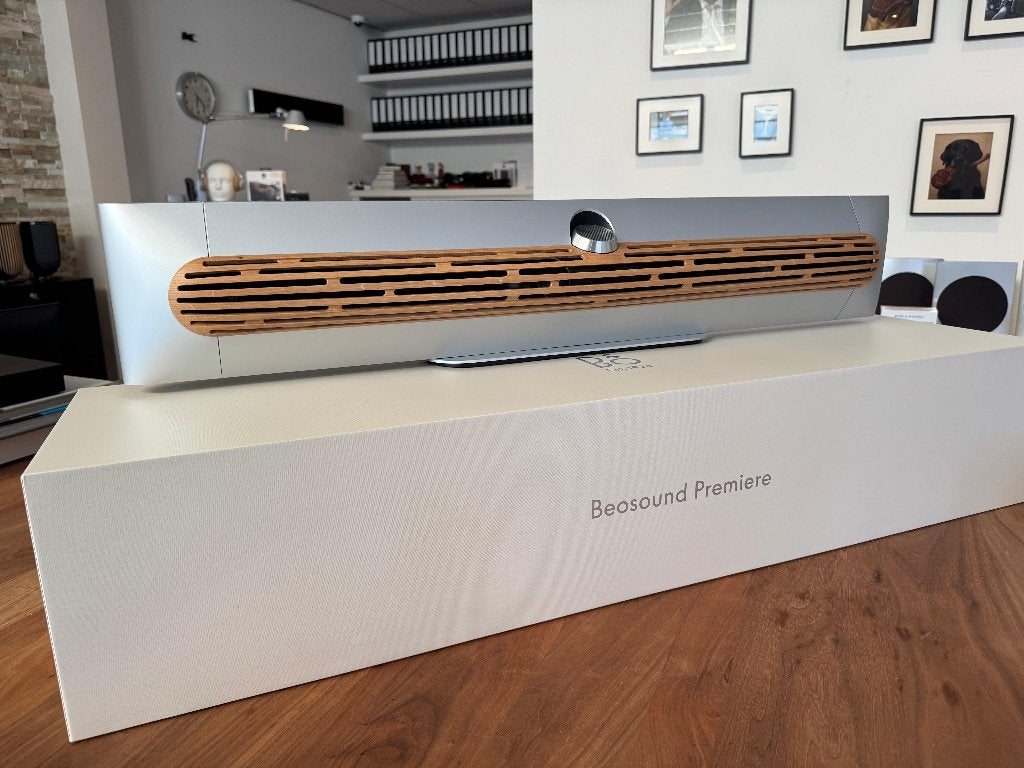 Beosound Premiere soundbar | B&O Bang en Olufsen, Ophalen, Info@bang-olufsen.dk, Zo goed als nieuw, Bang & Olufsen Alle 1 / DK-7600 Struer / Denmark