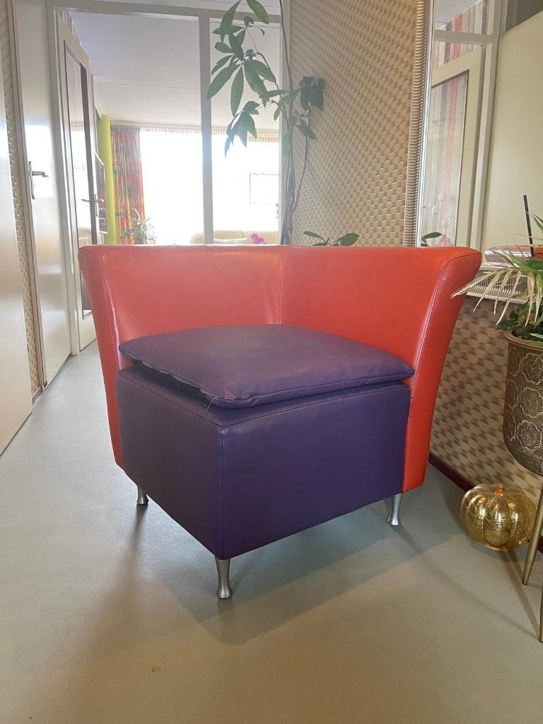 Moderne lederen design hoekfauteuil paars oranje (Montel)., Ophalen, Eenpersoons, Zo goed als nieuw, Minder dan 150 cm