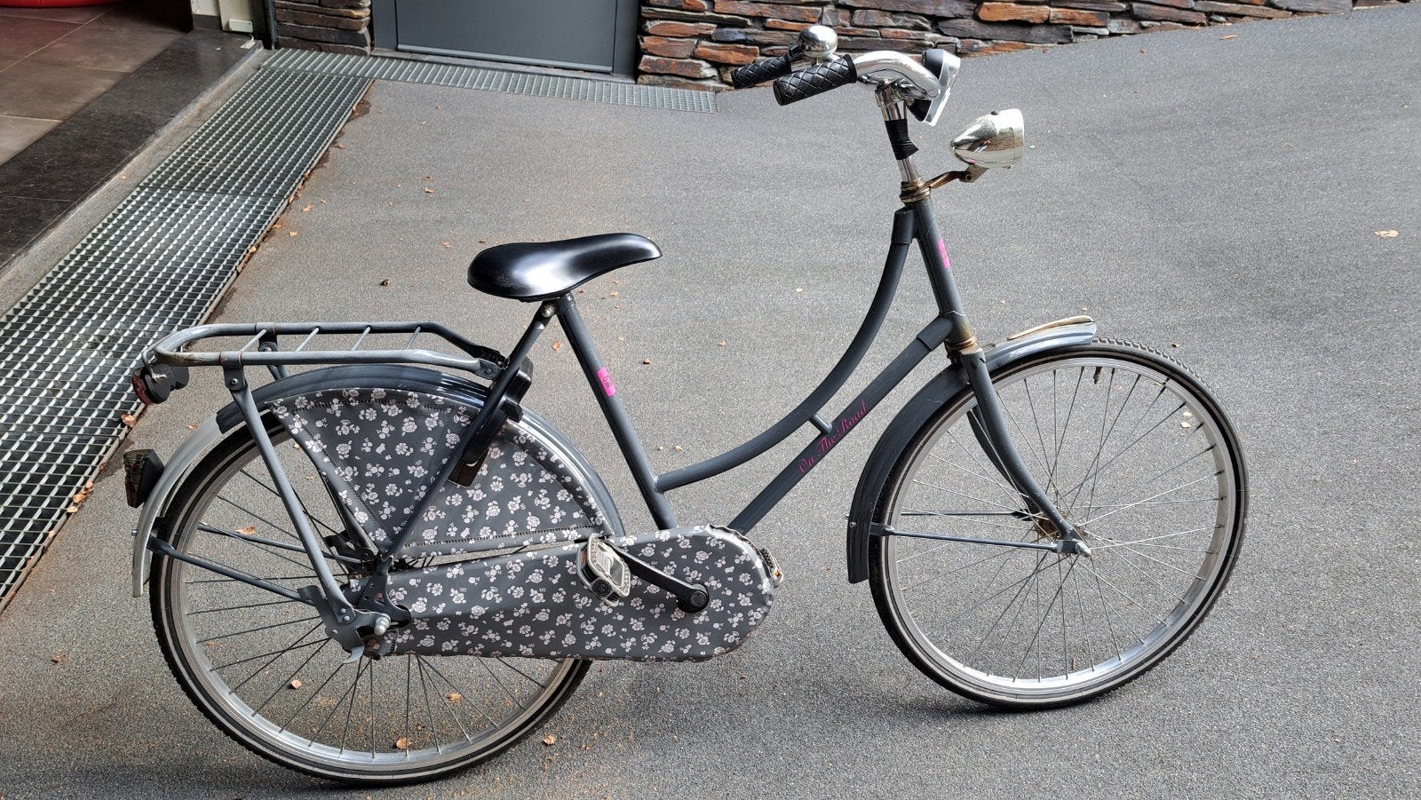 Meisjesfiets - Grijs met bloemenprint, Velgrem, Ophalen, Overige merken, Gebruikt