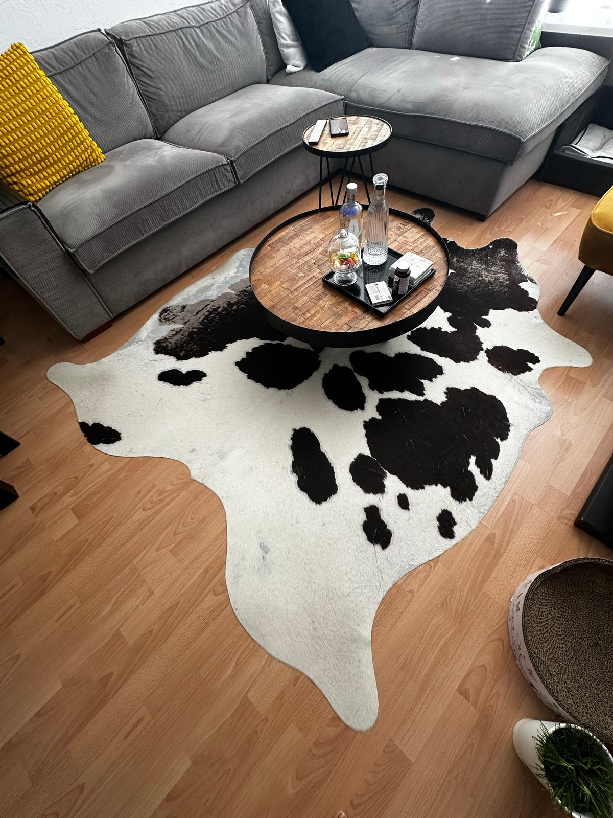 Koeienhuid vloerkleed zwart-wit 180x200 cm, Huis en Inrichting, Stoffering | Tapijten en Kleden, Ophalen, Gebruikt, Zwart, 150 tot 200 cm