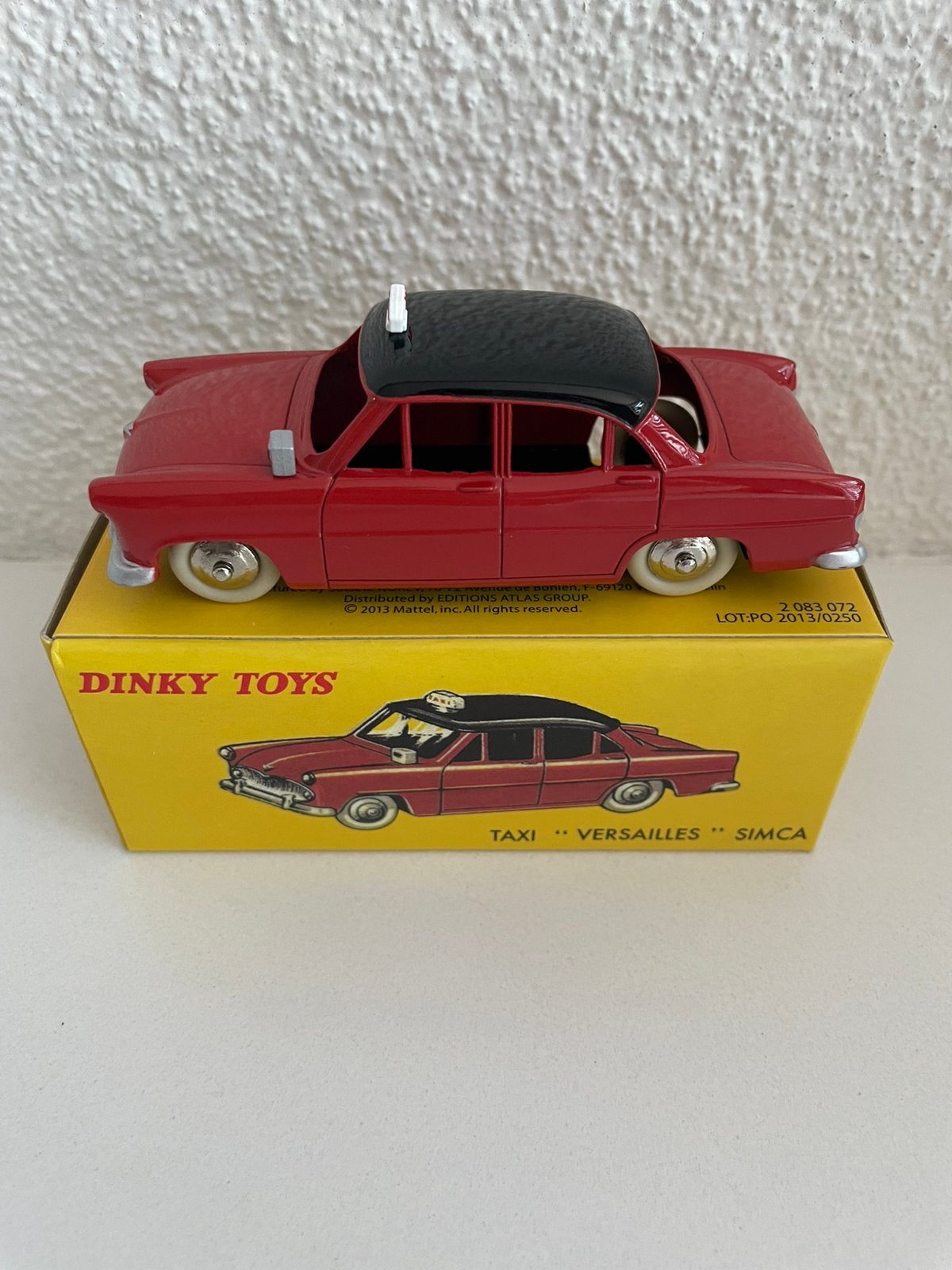 Dinky Toys 1:43 Simca Taxi 24ZT (Atlas), Ophalen of Verzenden, Nieuw, Auto, Dinky Toys