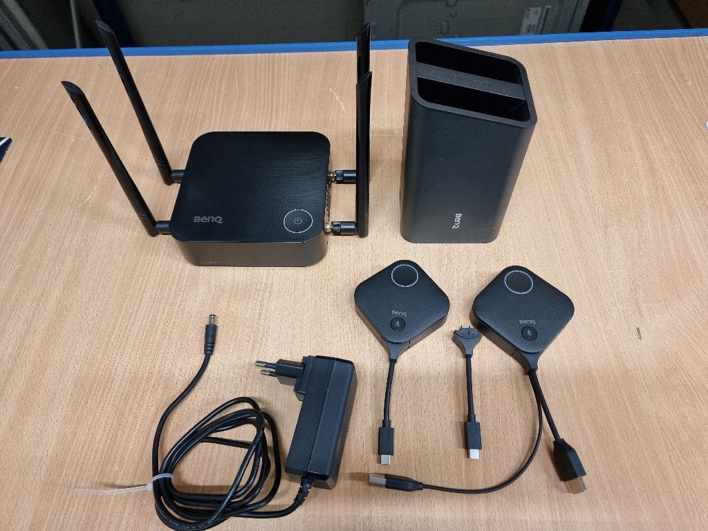 Benq Instashow VS20 wireless presentatie / videoconferentie, Ophalen of Verzenden, Zo goed als nieuw, HDMI