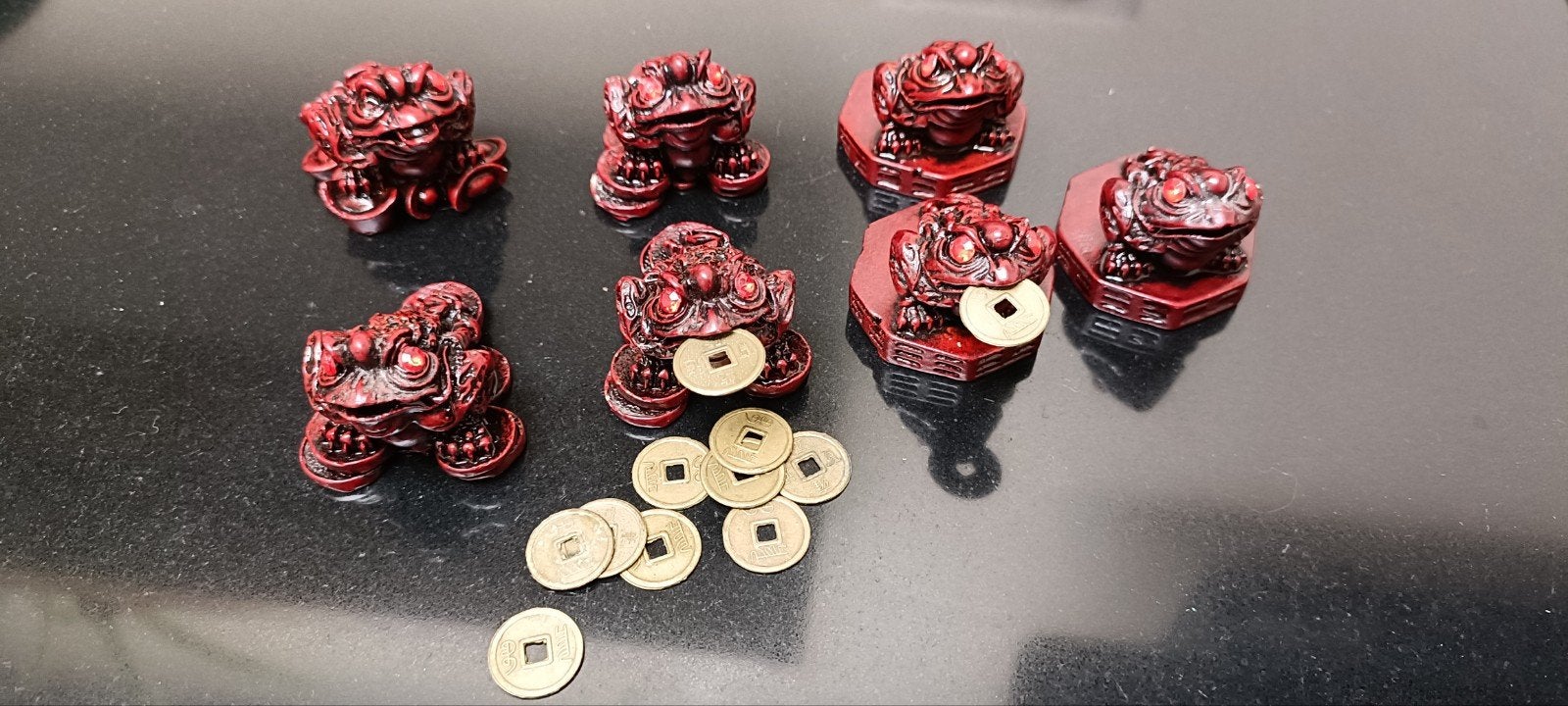 Set van 6 Feng Shui gelukskikkers met munten, Ophalen of Verzenden, Composieten, Rood, Oosters