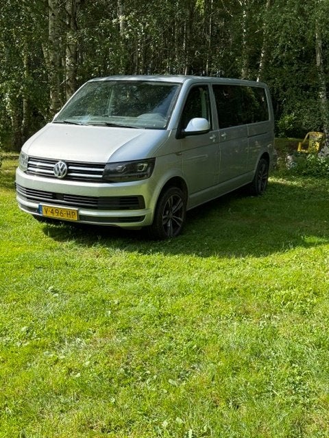 Volkswagen CARAVELLE T6 2.0 TDI L2H1 DUBBELE CABINE 2016, Voorwielaandrijving, Stof, Volkswagen, Bedrijf