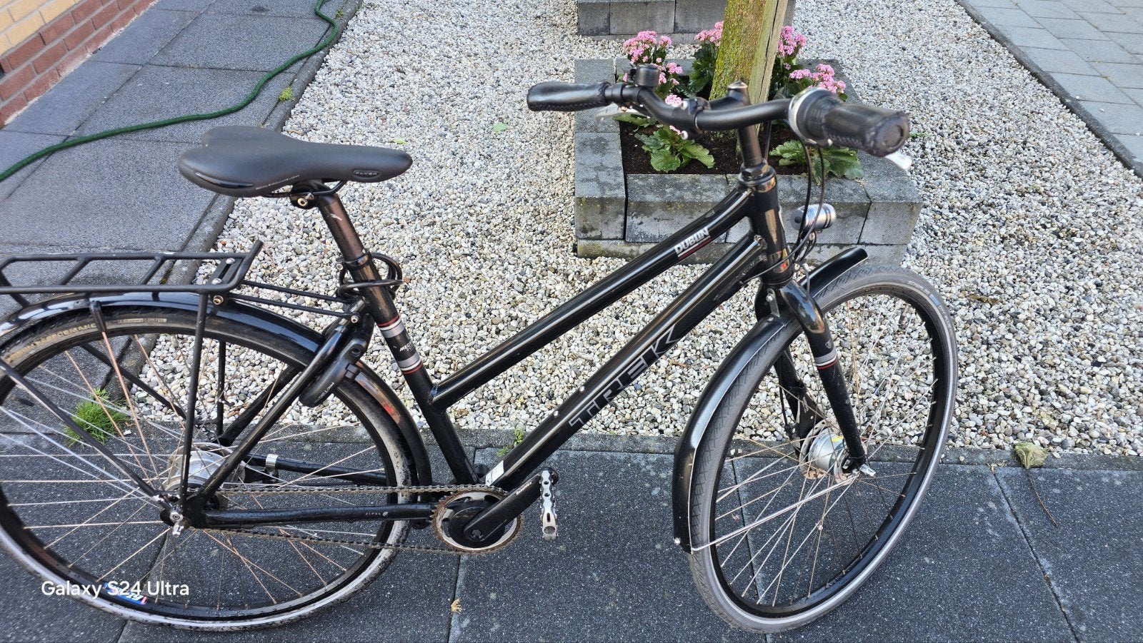 Trek Dublin Damesfiets - Zwart, Goede Staat, Fietsen en Brommers, Fietsen | Dames | Damesfietsen, Overige merken, Velgrem, Versnellingen
