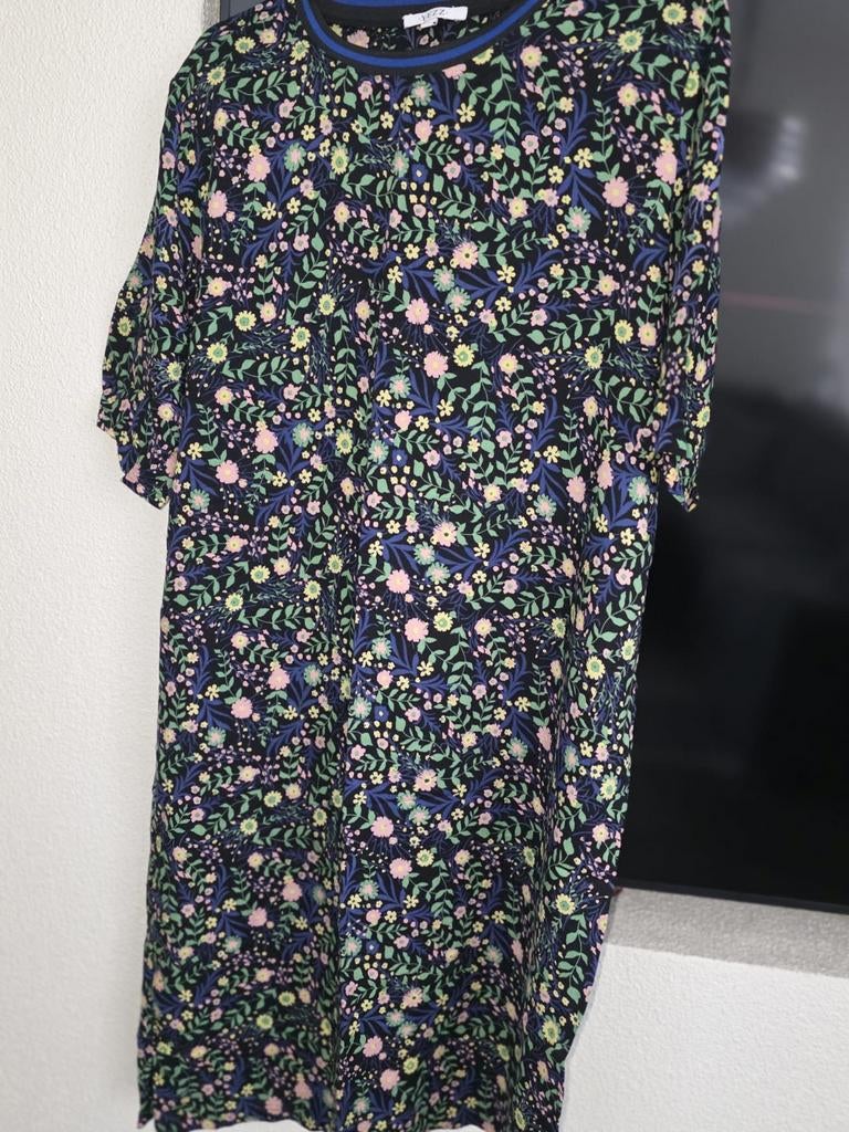 Yezz tuniek met Bloemenprint - Maat L, Kleding | Dames, Zwart, Maat 42/44 (L), Nieuw, Yezz