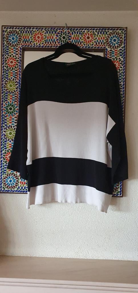 Twin-set Simona barbieri mooie top maat xl, Kleding | Dames, Ophalen of Verzenden, Zo goed als nieuw, Maat 46/48 (XL) of groter