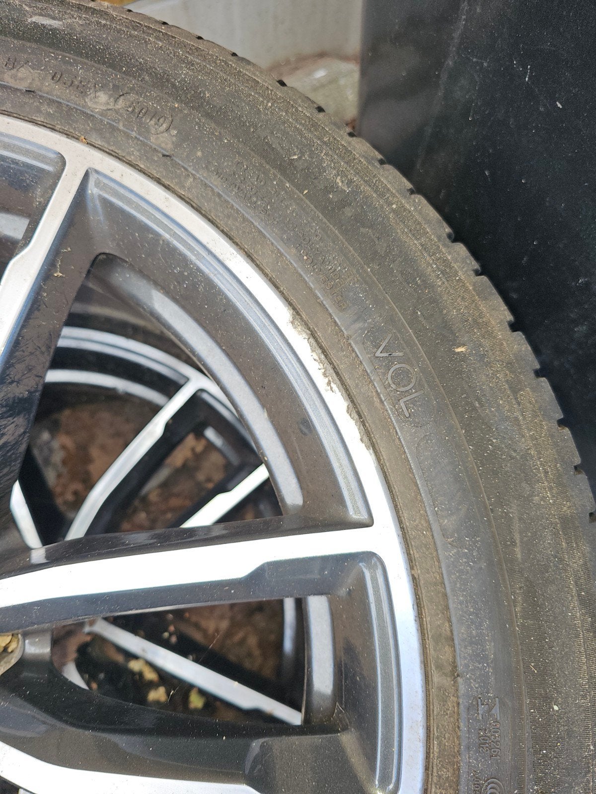 BMW 530E velgen met gladde banden, 1 velg licht beschadigd, Ophalen of Verzenden, Gebruikt, Zomerbanden, Banden en Velgen