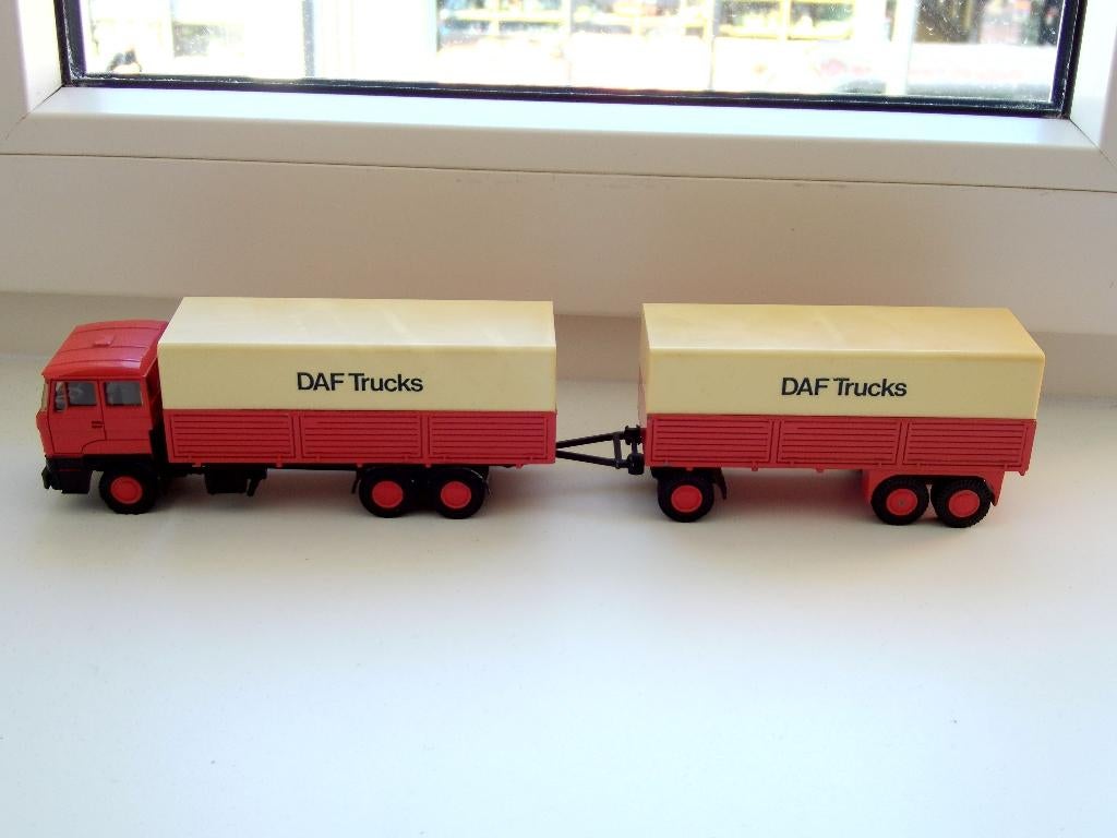 Lion Car 1/50 DAF 2800 met oplegger, Verzenden, Zo goed als nieuw, Bus of Vrachtwagen, Lion Toys