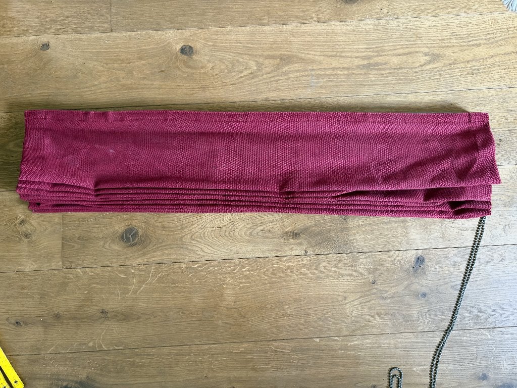2 vouwgordijnen, Ophalen of Verzenden, Gebruikt, Rood, Vouwgordijn