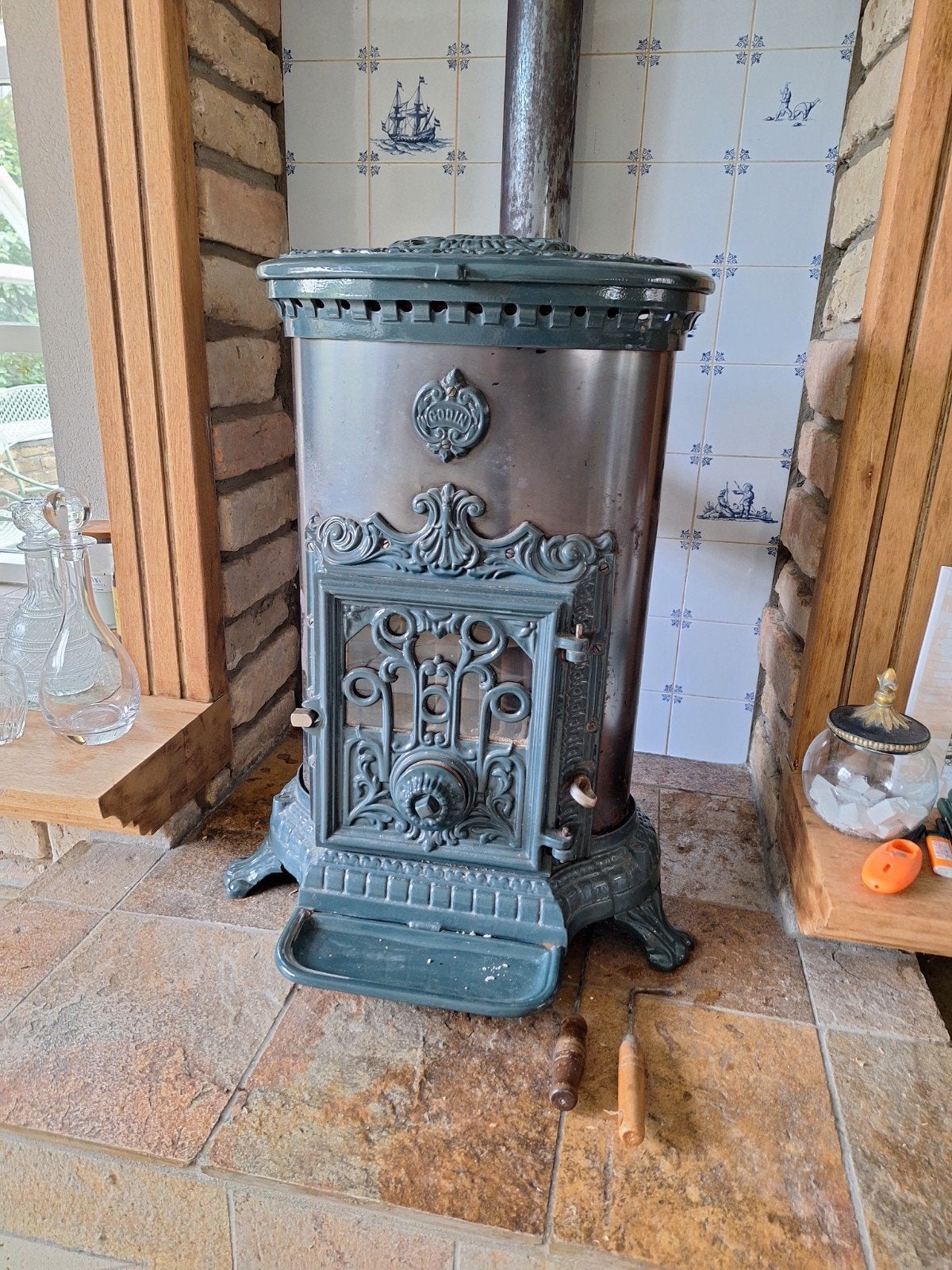 Houtkachel Godin 8 KW, Ophalen, Gebruikt