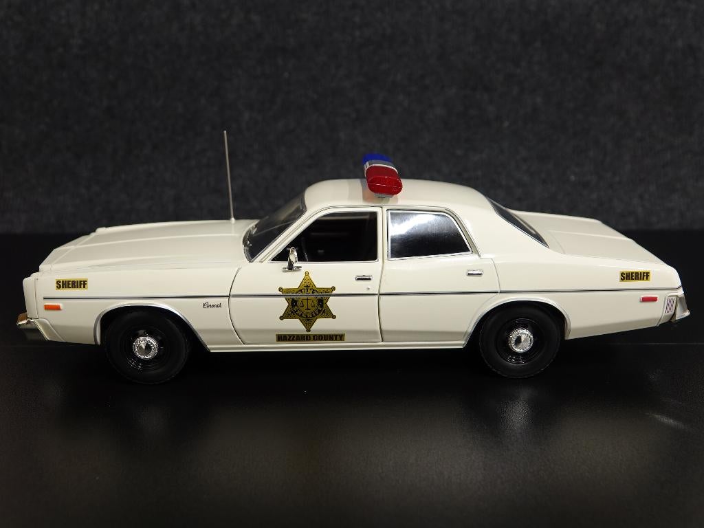 Greenlight 1:18 1975 Dodge Coronet Dukes of Hazzard Rosco, Hobby en Vrije tijd, Modelauto's | 1:18, Overige merken, Auto, Onbekend