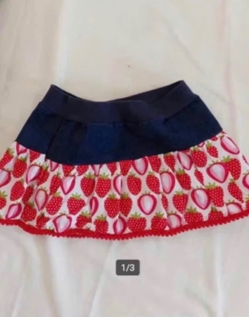 Noddles Rokje Rok Spijkerrokje Jeans Denim Aardbei mt 74 /80, Noddles, Meisje, Jurkje of Rokje, Ophalen of Verzenden