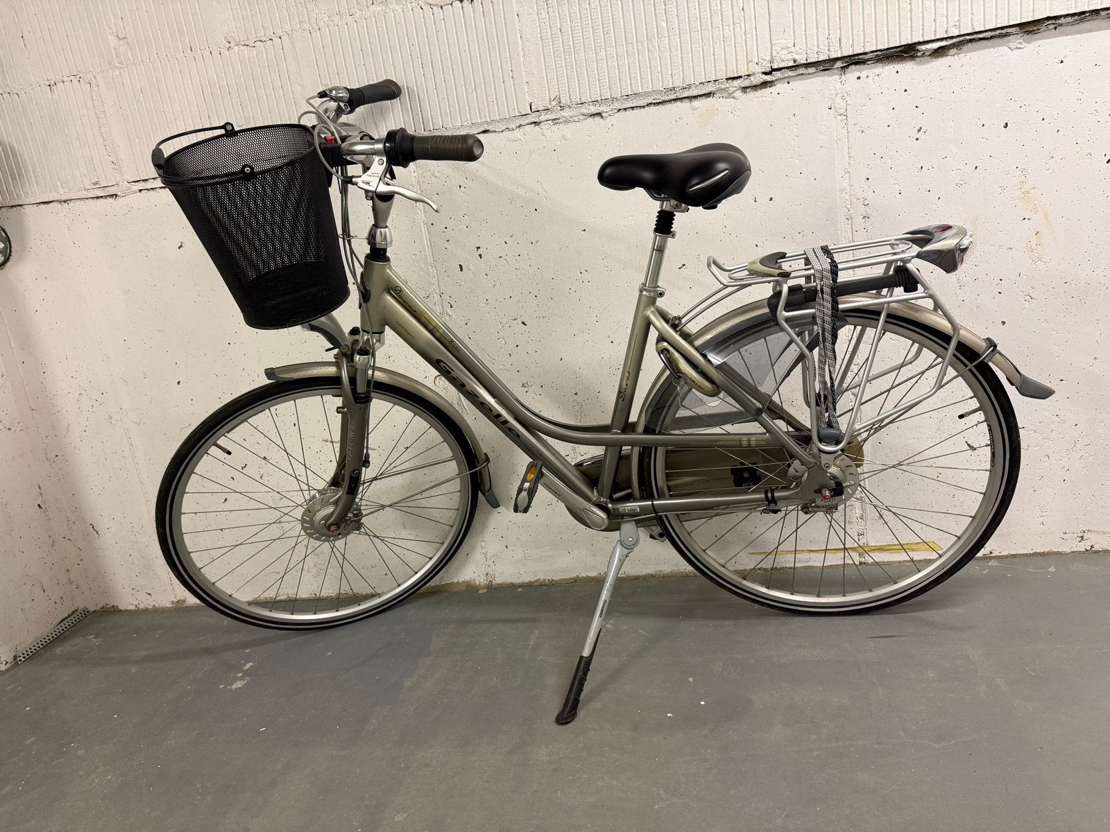 Gazelle Davos damesfiets met mandje - 7 versnellingen, Ophalen, Velgrem, Versnellingen, Gazelle