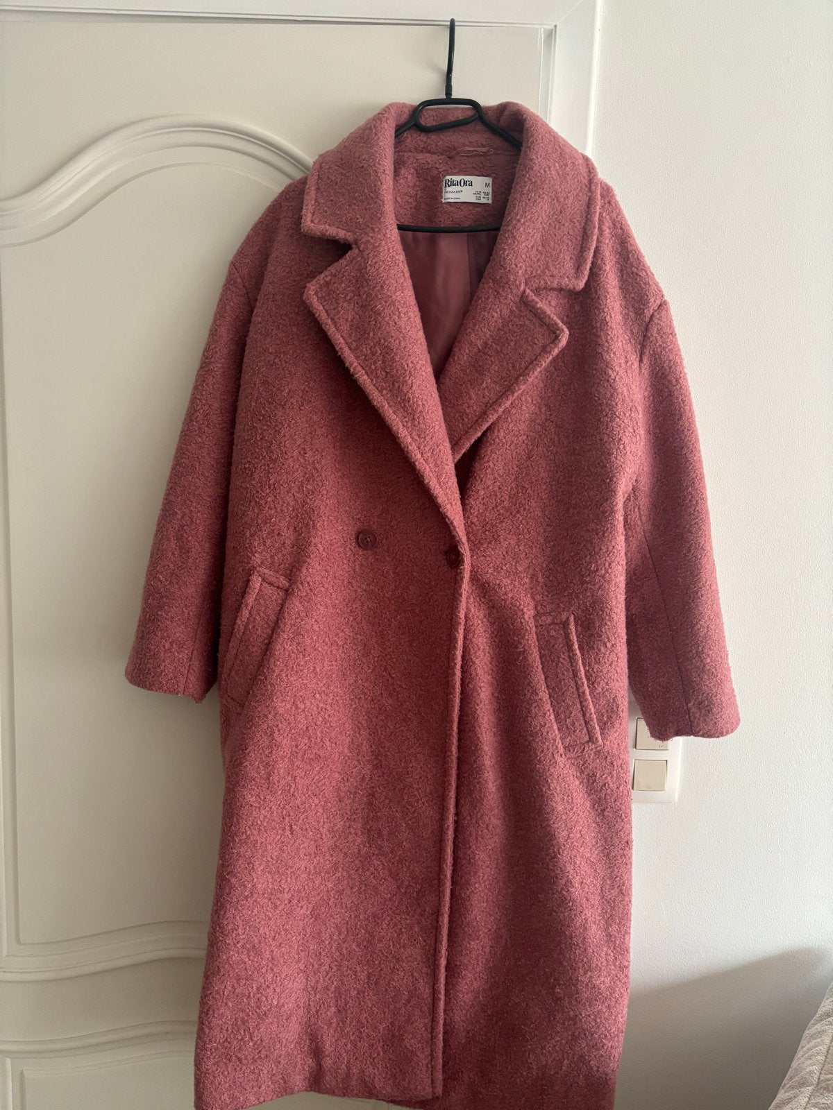 Roze wollen jas van Rita Ora x Primark, maat M, Ophalen of Verzenden, Zo goed als nieuw, Maat 42/44 (L), Roze
