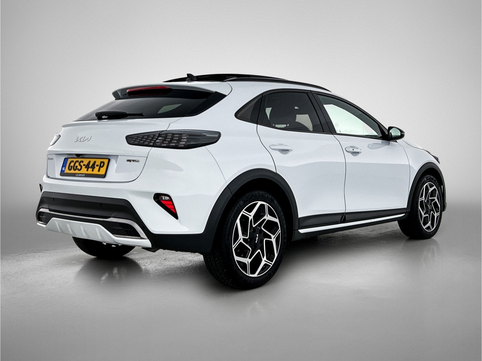 Kia Xceed 1.5 T-GDi GT-Line Panoramadak | Stoelverwarming |, Auto's, 1300 kg, 4 cilinders, 610 kg, Wit