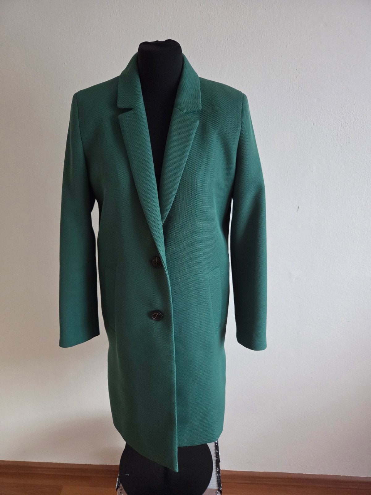 Esprit grasgroene jas maat M, 2 knopen,, Maat 38/40 (M), Ophalen of Verzenden, Zo goed als nieuw, Groen
