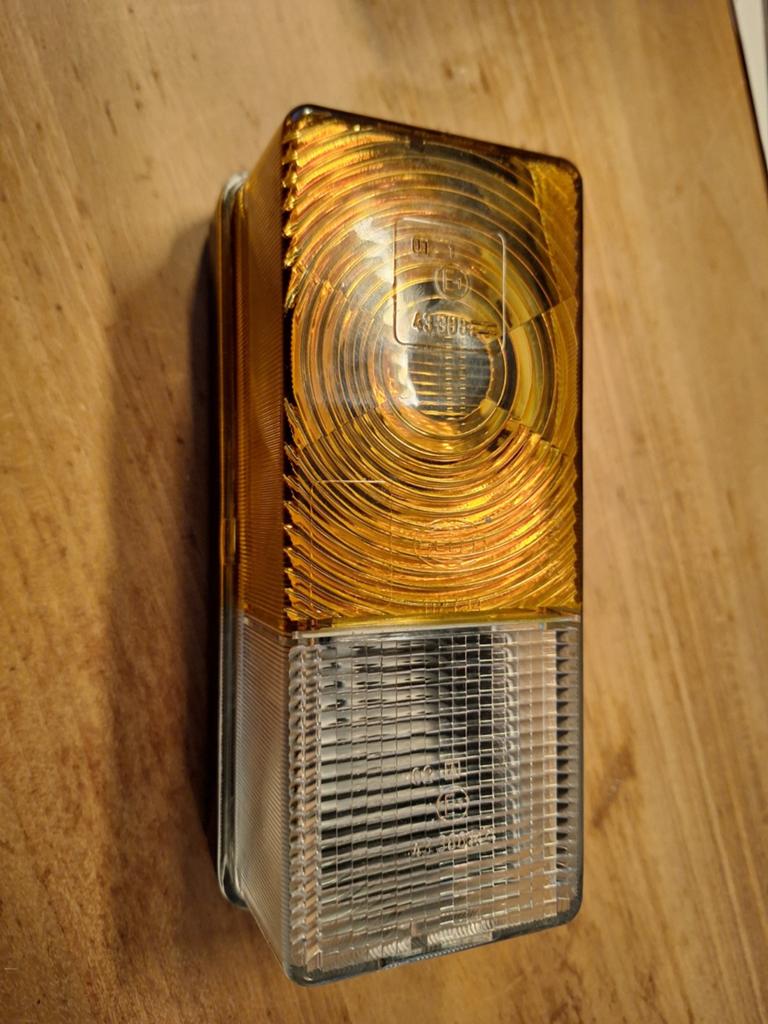 Hella voertuig-/aanhangerlamp met breedte- en knipperlicht, Ophalen of Verzenden, Nieuw, Universele onderdelen