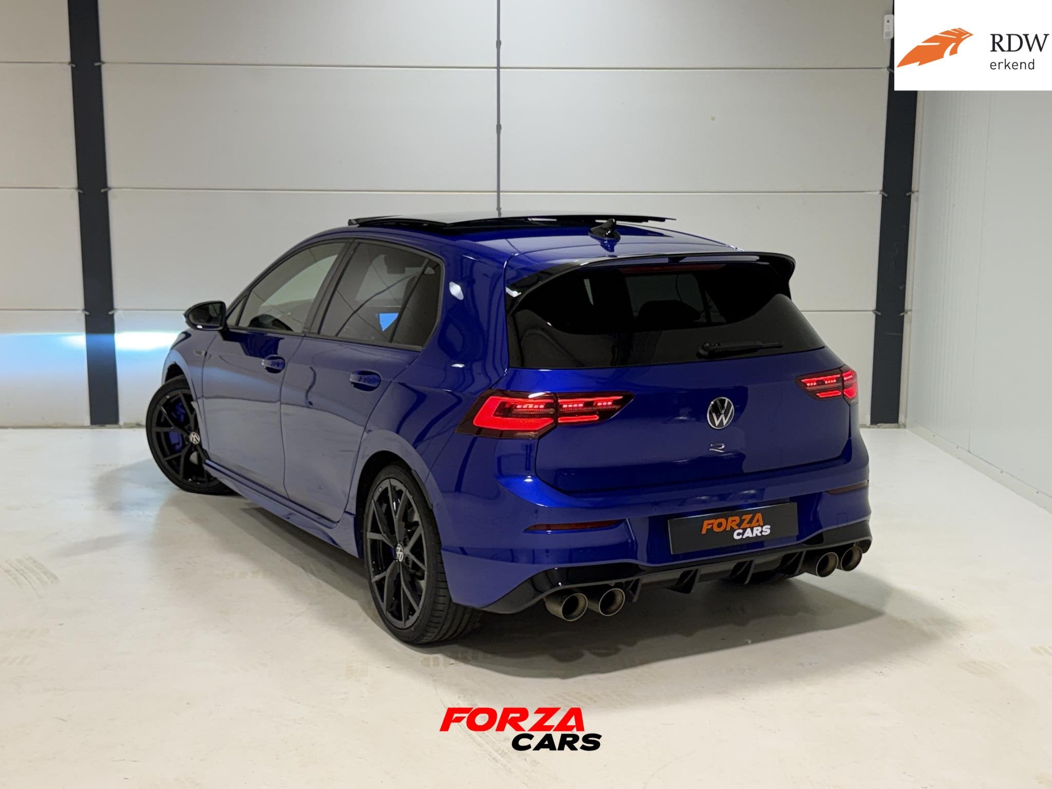Volkswagen Golf 2.0 TSI R 4Motion PANO | IQ | AKRA | VOL, Gebruikt, Euro 6, 4 cilinders, 1984 cc