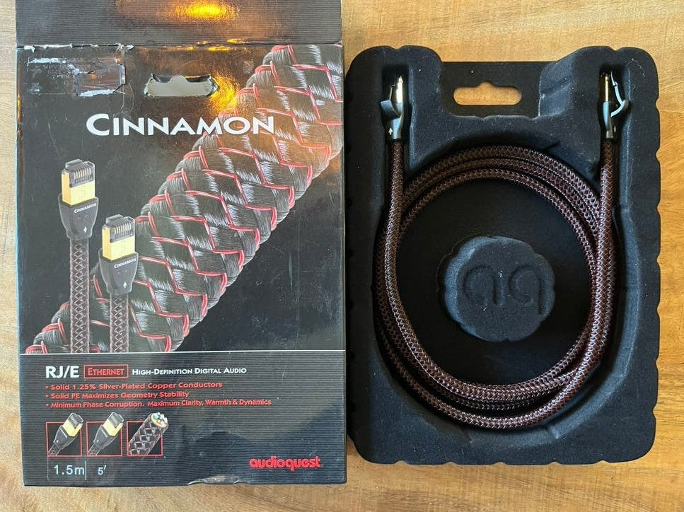AudioQuest Cinnamon RJ/E Internet Lan 1.5m Kabel Interlink, Ophalen of Verzenden, Zo goed als nieuw, Minder dan 2 meter, Interlink-kabel