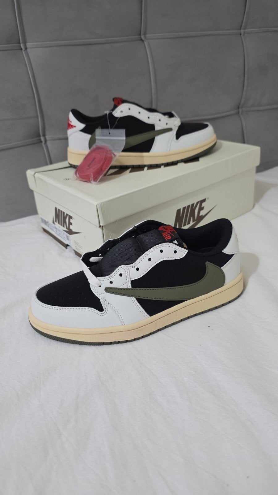 Nike x Travis Scott Olive Green, Ophalen of Verzenden, Nieuw, Nike Air Jordan