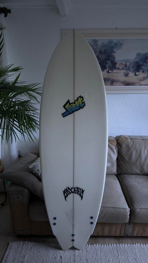 Lost mayhem RNF redux 5’10, Watersport en Boten, Ophalen of Verzenden, Zo goed als nieuw, Overige typen, Met vinnen