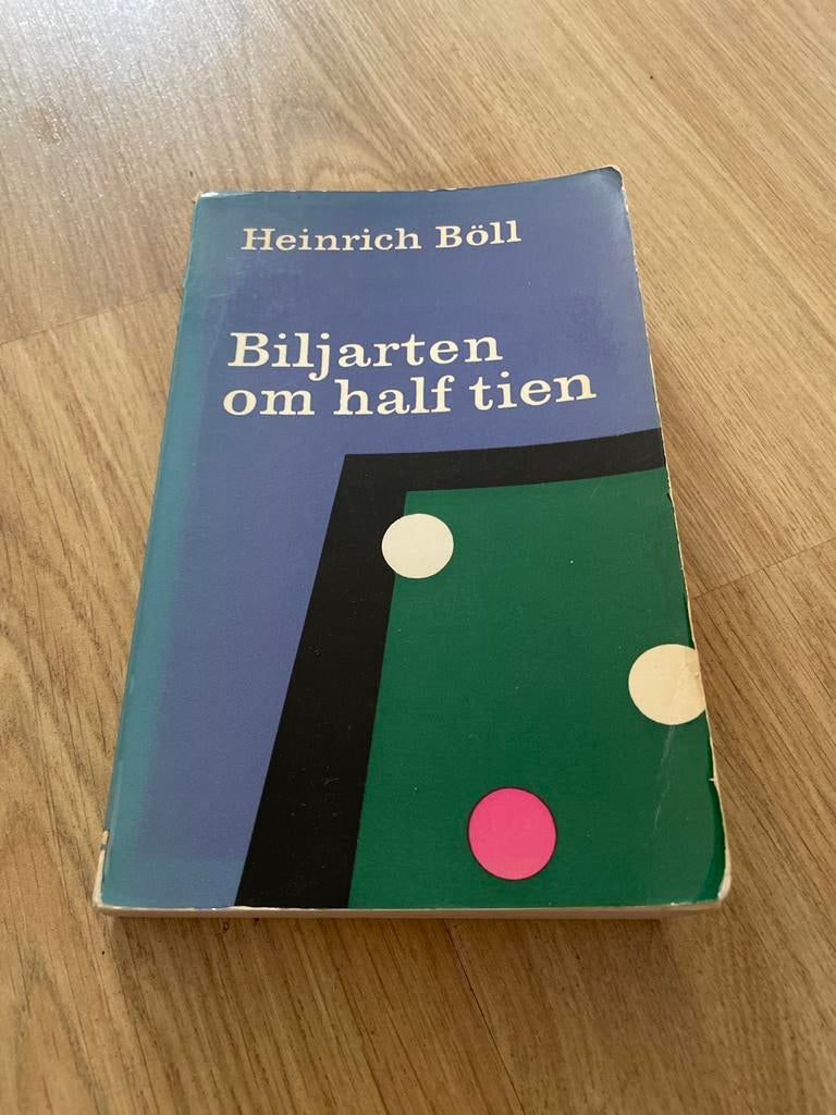 Boek: Biljarten om half tien - Heinrich Böll, Ophalen of Verzenden, Gelezen