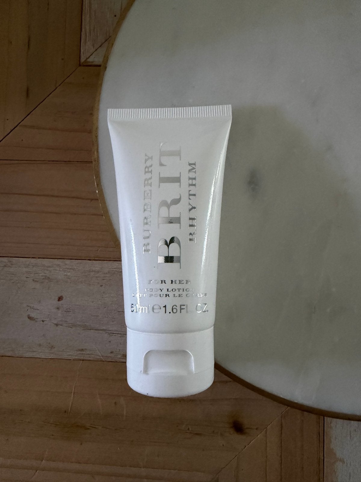 Burberry Brit Rhythm Body Lotion 50ml - Nieuw, Sieraden, Tassen en Uiterlijk, Verzenden, Nieuw, Bodylotion, Crème of Olie